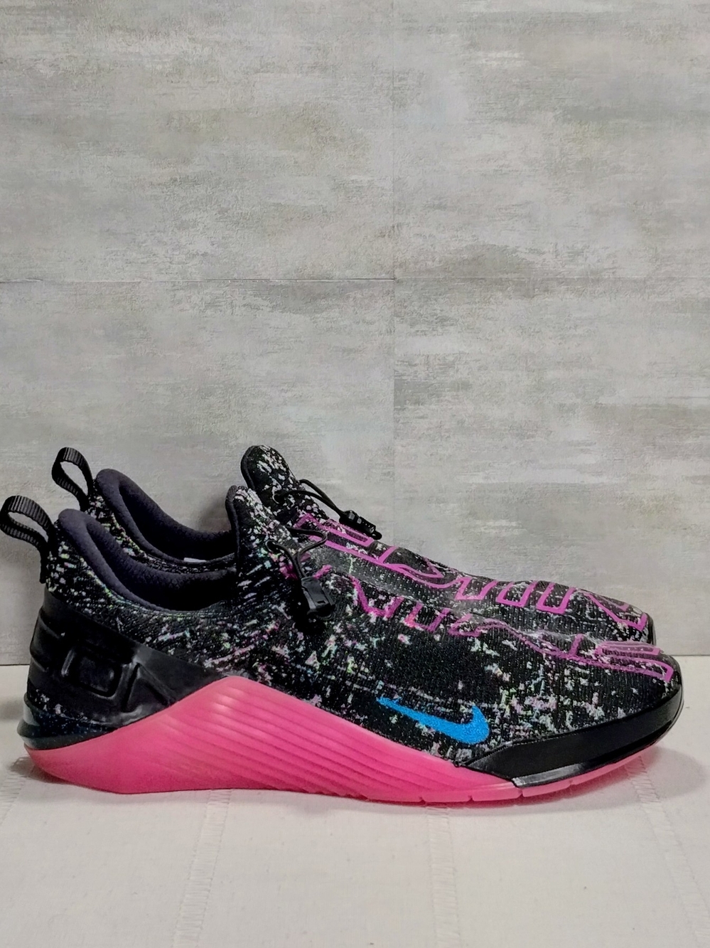 Nike React Metcon AMP Athletic Shoes Men Size 15 Fire Pink Black